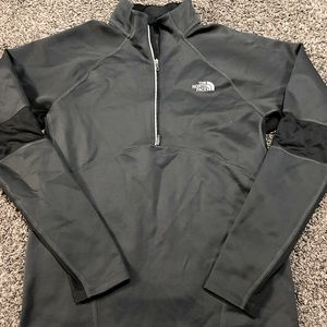 The North Face Women’s Medium Black Half Zip